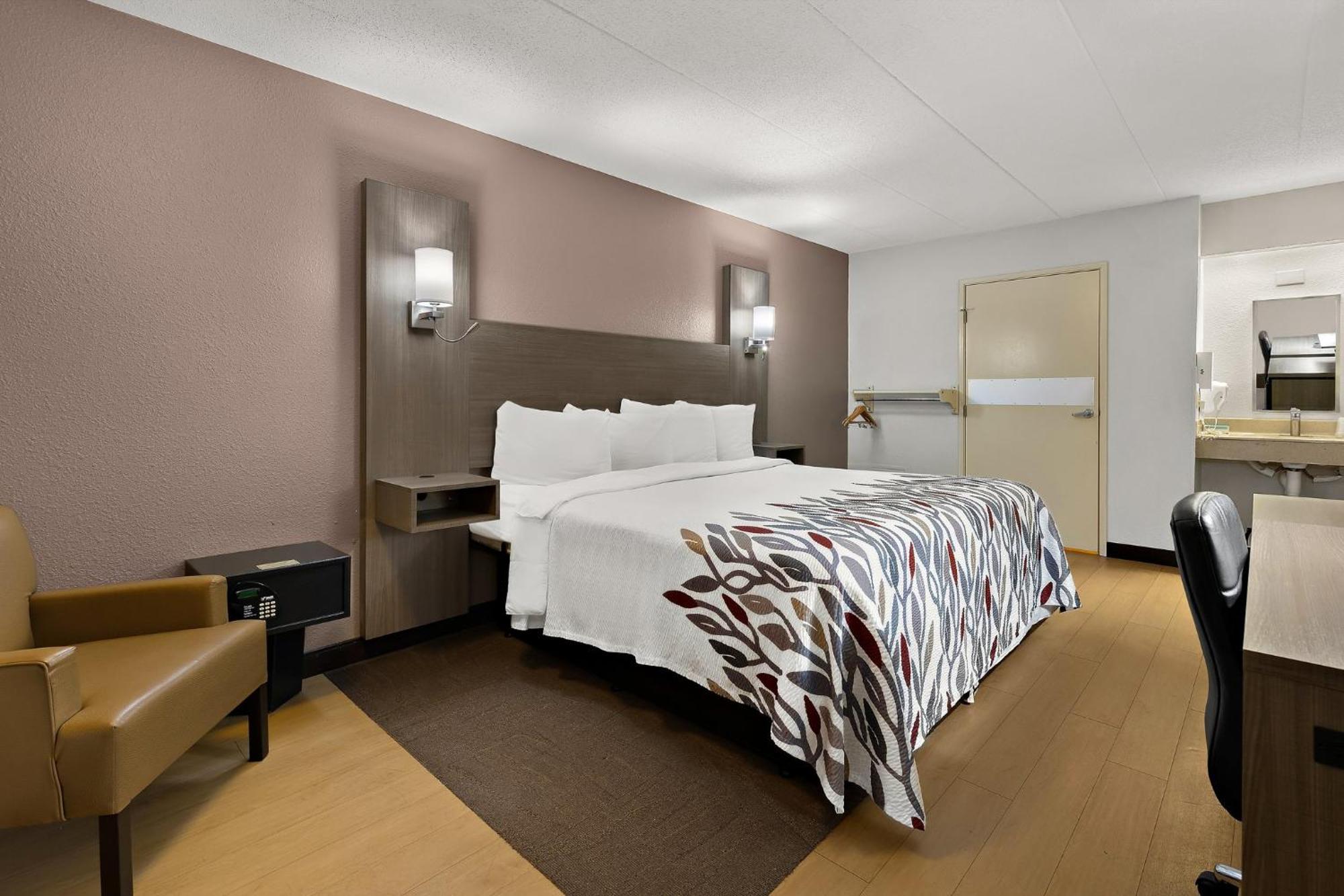 Red Roof Inn Cleveland - Westlake Buitenkant foto