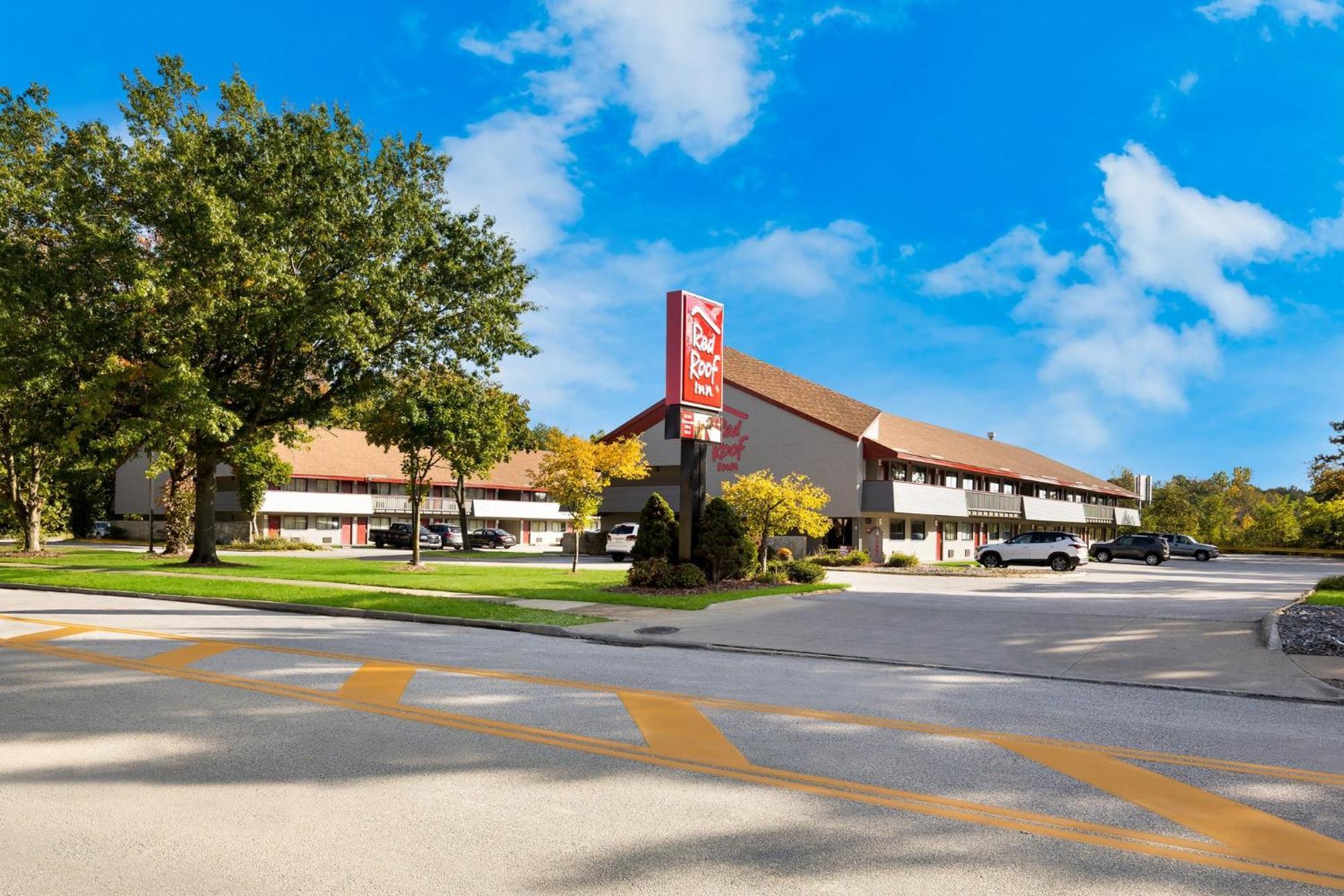 Red Roof Inn Cleveland - Westlake Buitenkant foto