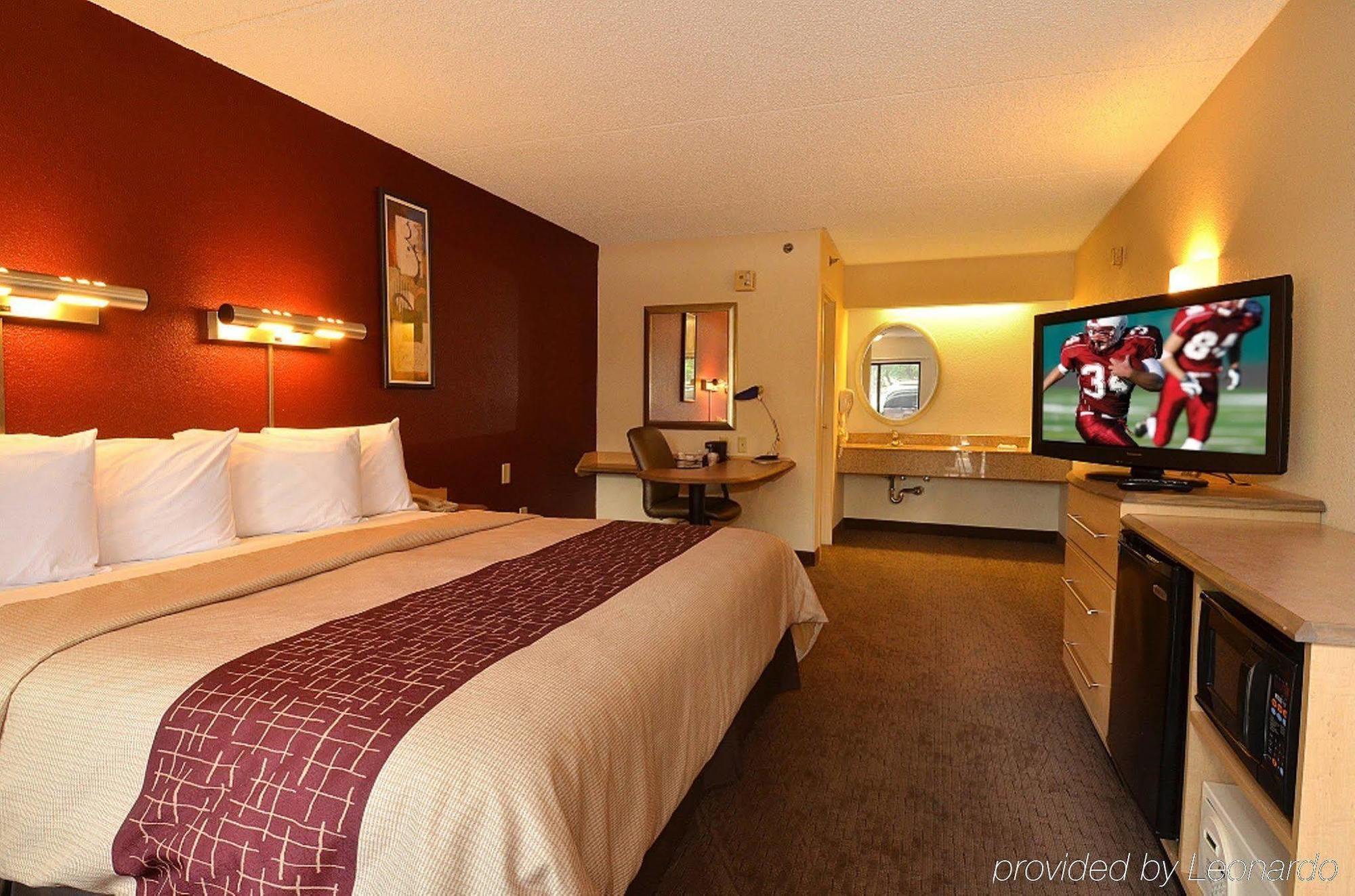 Red Roof Inn Cleveland - Westlake Buitenkant foto