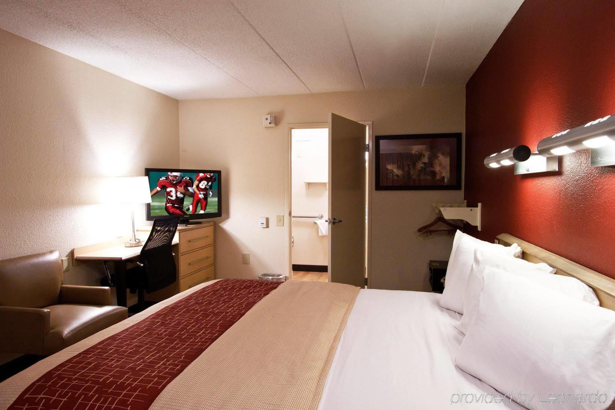 Red Roof Inn Cleveland - Westlake Buitenkant foto