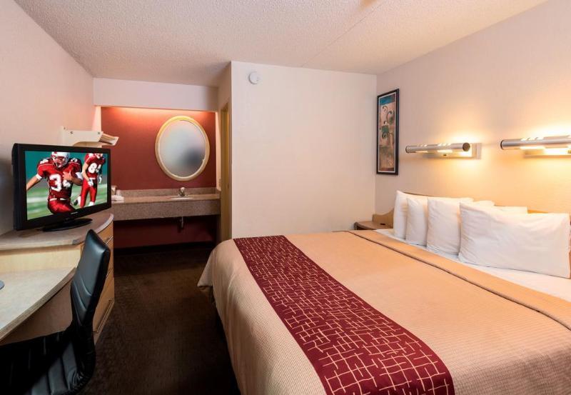 Red Roof Inn Cleveland - Westlake Buitenkant foto